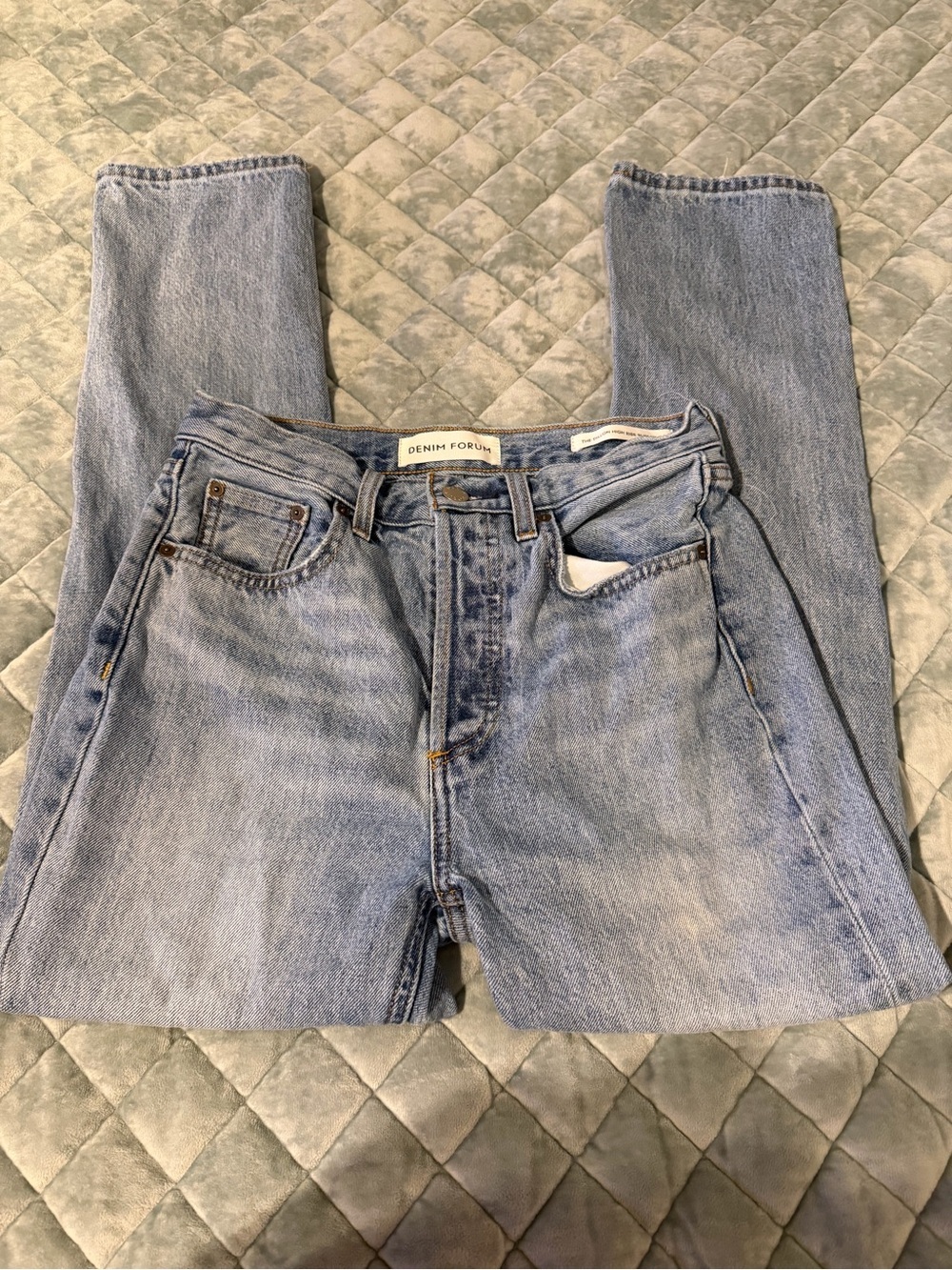 Denim Forum 'The Dillon' High Rise Slim Jeans Light Wash Size 26